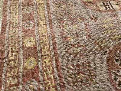 ANTIQUE EAST TURKESTAN KHOTAN ACCENT RUG