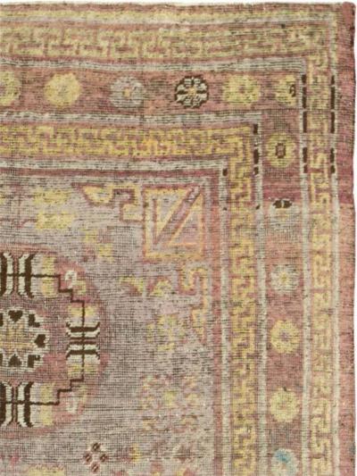 ANTIQUE EAST TURKESTAN KHOTAN ACCENT RUG
