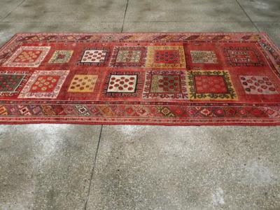 ANTIQUE EAST TURKESTAN KHOTAN GALLERY RUG