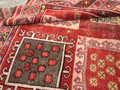 ANTIQUE EAST TURKESTAN KHOTAN GALLERY RUG