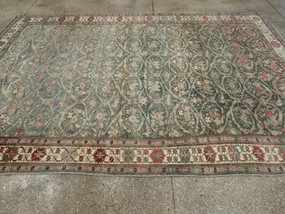 ANTIQUE PERSIAN BIDJAR CARPET