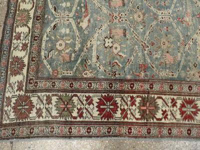 ANTIQUE PERSIAN BIDJAR CARPET