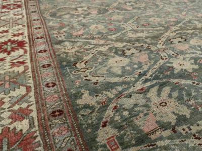 ANTIQUE PERSIAN BIDJAR CARPET