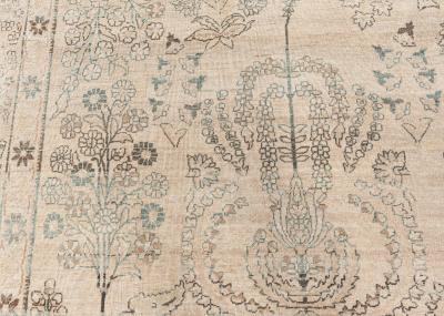 ANTIQUE PERSIAN KIRMAN RUG