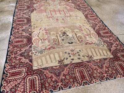 ANTIQUE PERSIAN LAVAR KERMAN PICTORIAL ACCENT CARPET