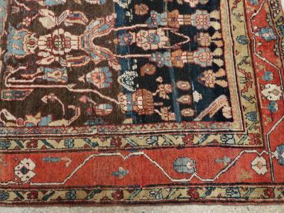 ANTIQUE PERSIAN MAHAL CARPET