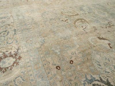 ANTIQUE PERSIAN TABRIZ CARPET