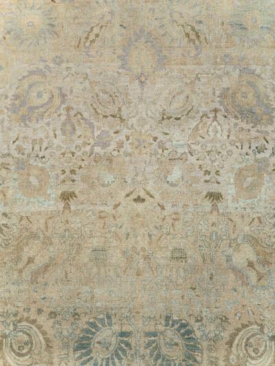 ANTIQUE PERSIAN TABRIZ CARPET