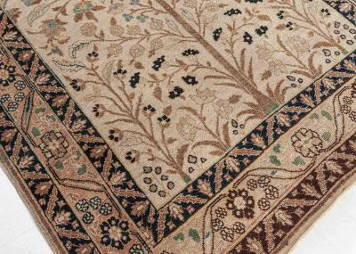 ANTIQUE PERSIAN TABRIZ RUG
