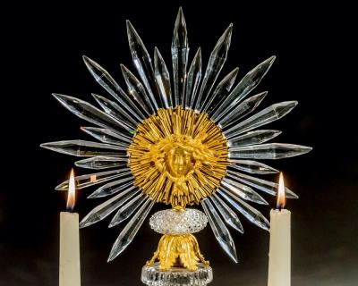 APSLEY PELLET A RARE PAIR OF REGENCY SUNBURST CANDELABRA ATTRIBUTED TO APSLEY PELLET