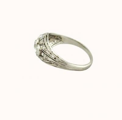 ART DECO 3 STONE DIAMOND AND PLATINUM RING