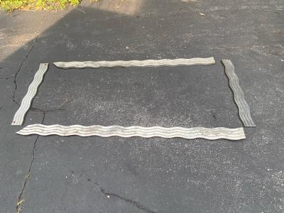 ART DECO ALUMINUM WAVE DESIGN FRAME TRIM