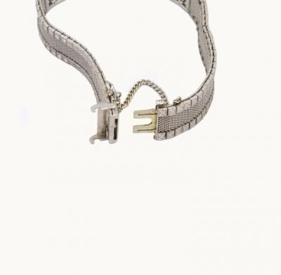 ART DECO DIAMOND AND EMERALD PLATINUM BRACELET CIRCA 1920