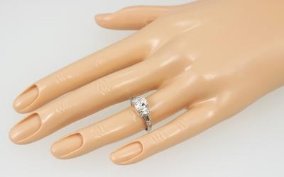 ART DECO DIAMOND ENGAGEMENT RING