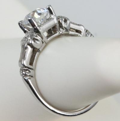ART DECO DIAMOND ENGAGEMENT RING