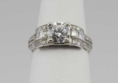 ART DECO DIAMOND PLATINUM RING
