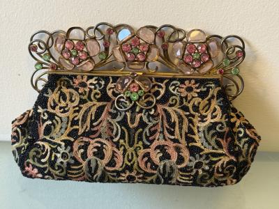 ART DECO FRENCH BEADED EMBROIDERED PURSE WITH GLASS FACETED JEWELED FRAME