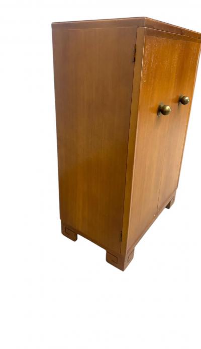 ART DECO LIGHT WOOD FITTED BAR CABINET WITH GREEK KEY FEET BY ROCKOLA