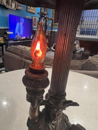 ART DECO STATUE OF LIBERTY STANDING ASHTRAY WITH ILLUMINATED TORCH