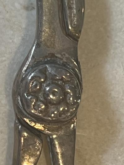 ART NOUVEAU STERLING SILVER GRAPE SHEARS