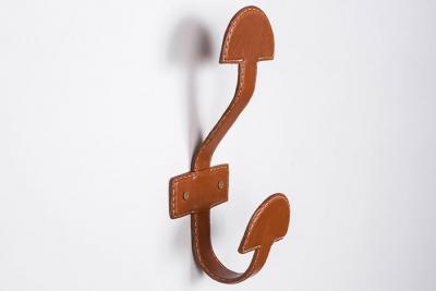 ATELIER LEATHER WRAPPED DOUBLE HOOK TAN