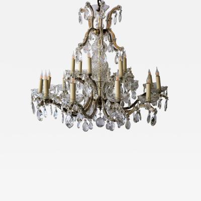 AUSTRIAN MARIA THERESA 18 LITE CHANDELIER