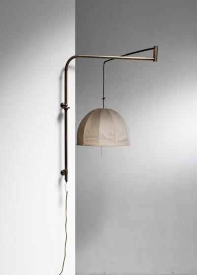 Adjustable wall lamp