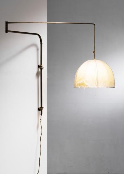 Adjustable wall lamp