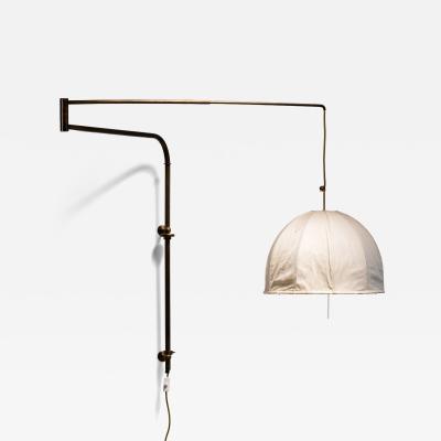 Adjustable wall lamp