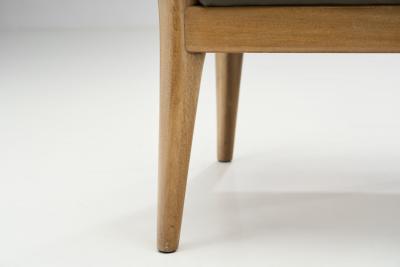 Adolf Relling Adolf Relling Frederik Kayser Kaminstolen for Arnestad Bruk Norway 1940s