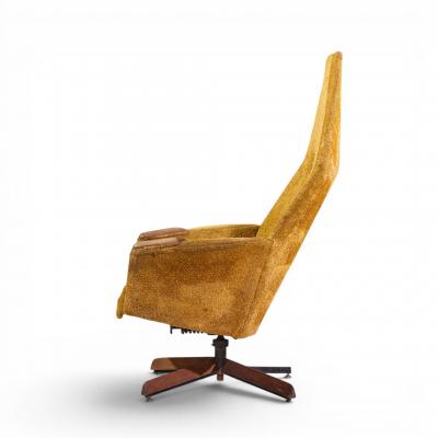 Adrian Pearsall Adrian Pearsall Mid Century Swivel Chair