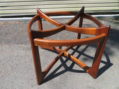 Adrian Pearsall Gorgeous Adrian Pearsall Sculptural Walnut Dining Table Mid Century Modern
