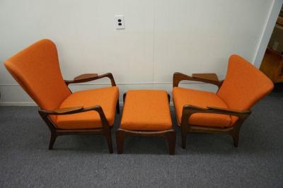 Adrian Pearsall Gorgeous Adrian Pearsall Sculptural Walnut Lounge Chair