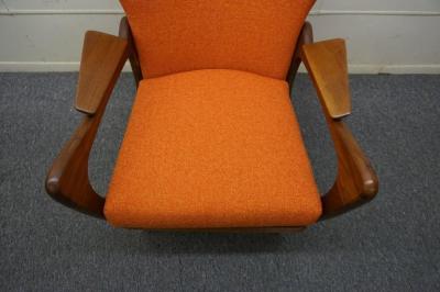 Adrian Pearsall Gorgeous Adrian Pearsall Sculptural Walnut Lounge Chair