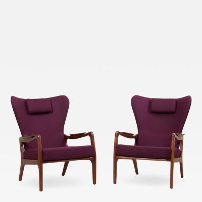 Adrian Pearsall Newly Restored Pair of High Back Wing Lounge Chairs by Adrian Pearsall 1950s