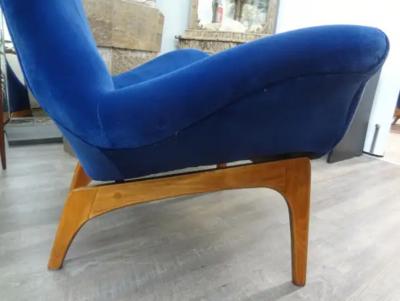 Adrian Pearsall Pair of Adrian Pearsall Gondola Lounge Chairs