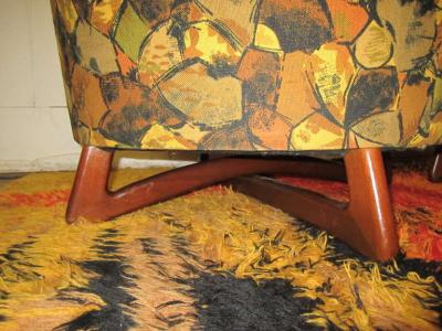 Adrian Pearsall Pair of Adrian Pearsall Sculptural Walnut Lounge Chairs Mid Century Modern
