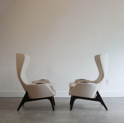Adrian Pearsall Wingback Lounge Chairs by Adrian Pearsall C 1950s