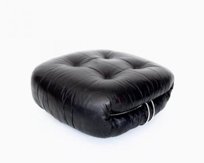 Afra Tobia Scarpa AFRA AND TOBIA SCARPA SORIANA BLACK LEATHER FOOTSTOOL OTTOMAN FOR CASSINA