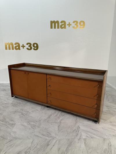 Afra Tobia Scarpa Afra Tobia Scarpa Artona Sideboard in Walnut and Leather Maxalto 1970s
