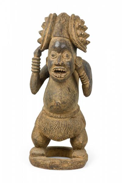 African Cameroon 20th Century Carved Wood Bameleke Chief Squatting Figure on Cir