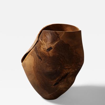 Alan Meredith Turned vessel in ash