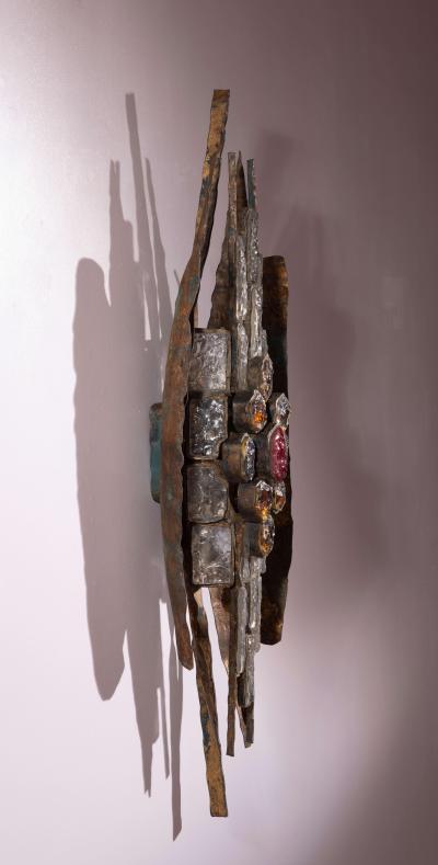 Albano Poli Albano Poli large Brutalist Wall Sconce in Metal and Crystal Poliarte 1970s