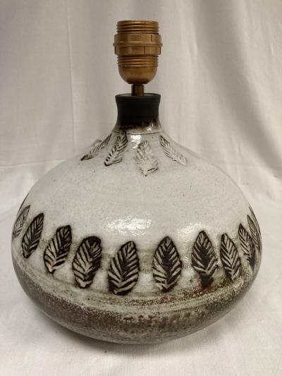 Albert Thiry 1970s Studio pottery lamp by Thiry