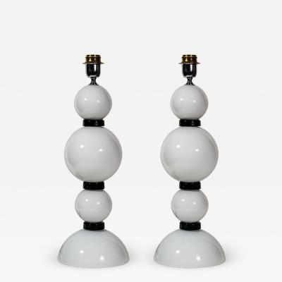 Alberto Dona PAIR OF HAND BLOWN GLASS WHITE AND BLACK TABLE LAMPS