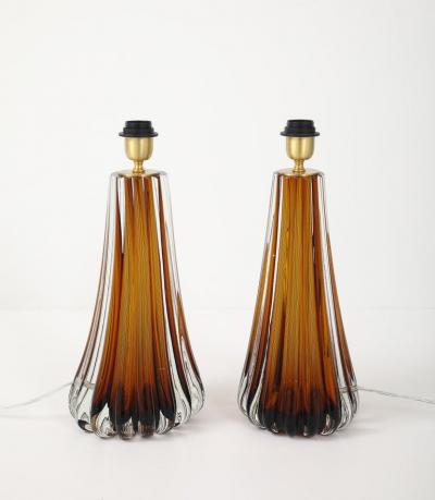 Alberto Dona Pair Hand Blown Fluted Cognac Saddle Murano Glass Brass Table Lamps Signed