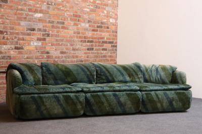 Alberto Rosselli Italian Modern Three Seat Confidential Sofa by Alberto Rosselli for Saporiti