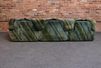 Alberto Rosselli Italian Modern Three Seat Confidential Sofa by Alberto Rosselli for Saporiti