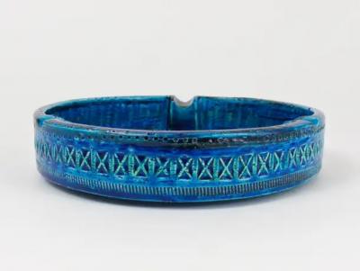 Aldo Londi Aldo Londi Bitossi Very Large Round Rimini Blue Glazed Midcentury Ashtray 1950s