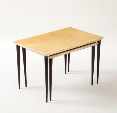 Aldo Tura Aldo Tura Nesting Tables Resting on Four Tapered Mahogany Legs Italy 1960